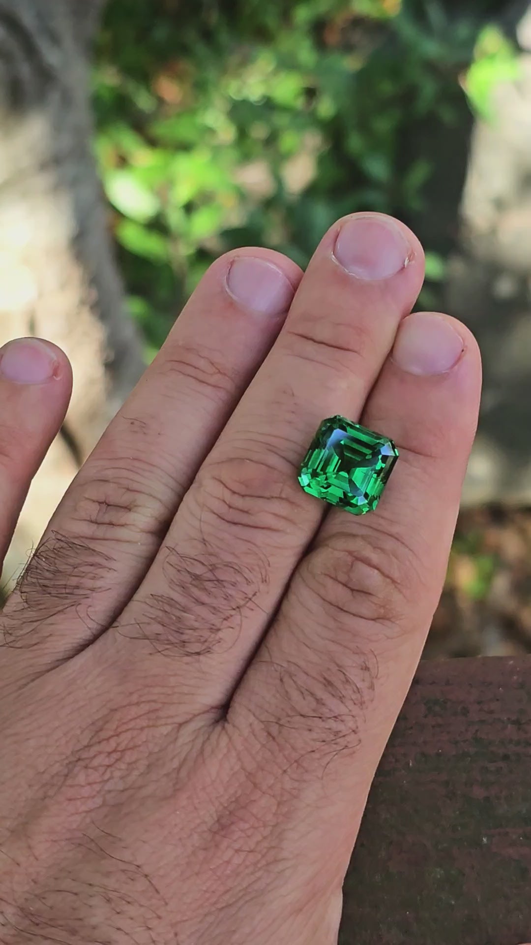 Green CTH YAG, Asscher Cut, 17.30 Carats