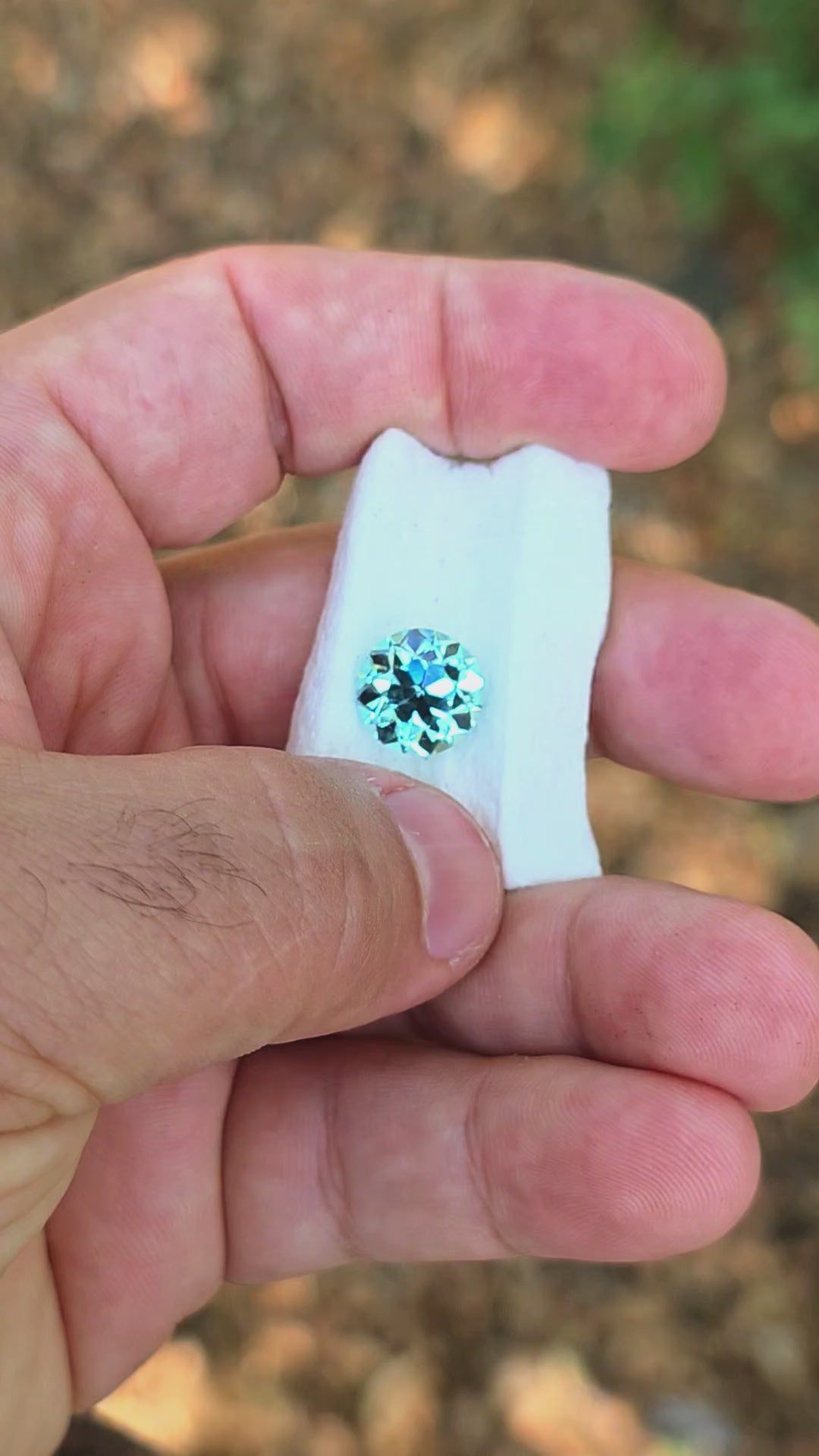 Cobalt Teal Lab Sapphire, Traditional Round Brilliant Cut, 8.40 Carats