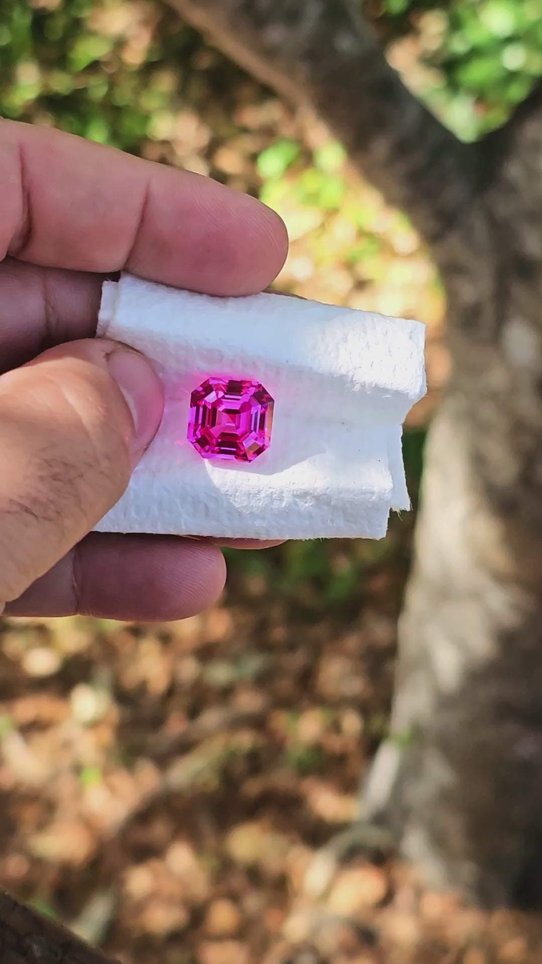 Pink Lab Sapphire, Asscher Cut, 13.71 Carats