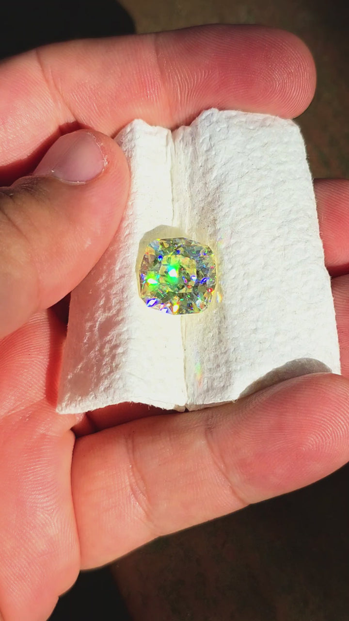 White Rutile 🌈🍭🦄, House Of Sylas Cushion Cut, 10.02 Carats