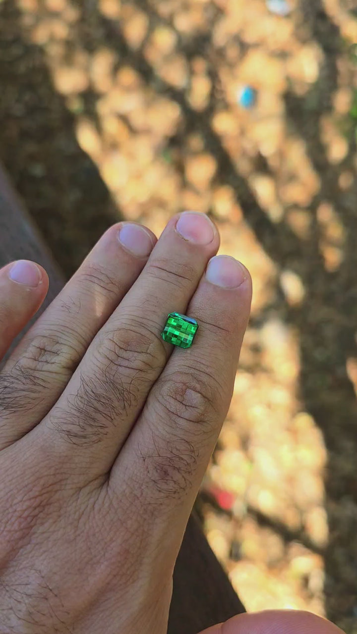 Green CTH YAG, Pixel Square Cut, 5.34 Carats .