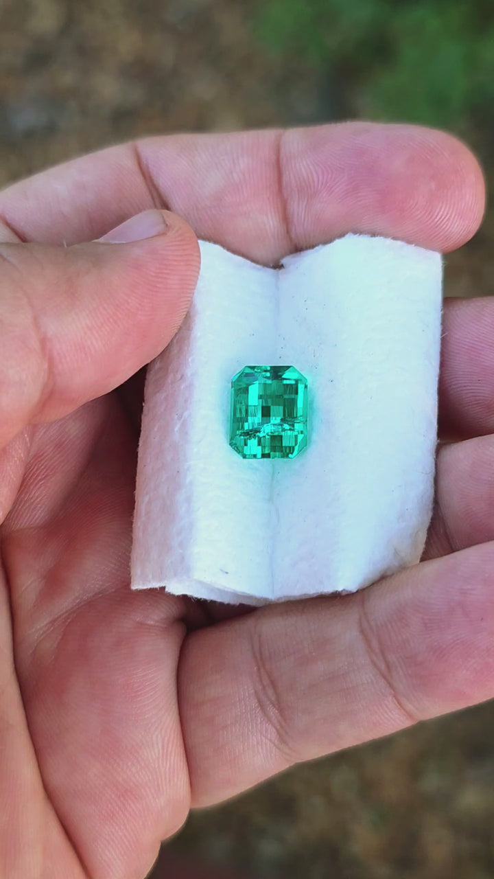 Colombian Color Green Lab Emerald, Pixel Rectangle Cut, 4.47 Carats