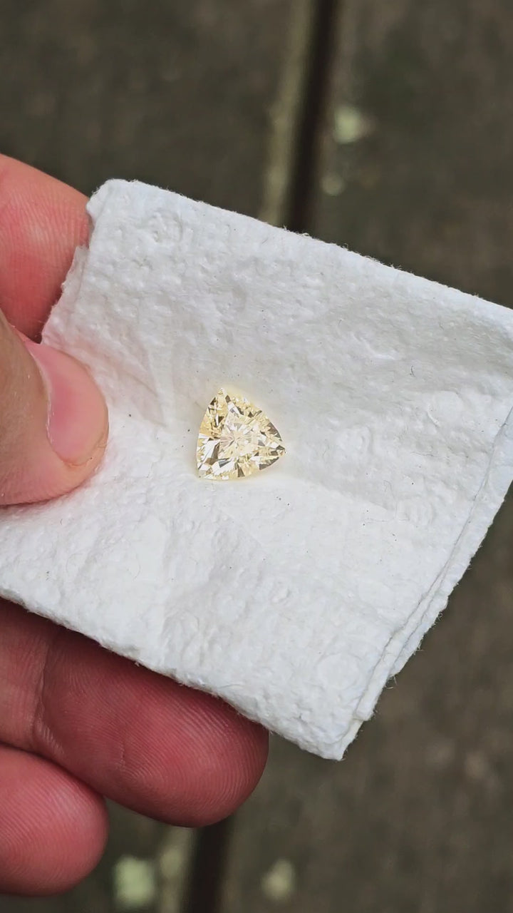 Experimental Samarium YAG, Trillian Internal Reflections Cut, 3.91 Carats