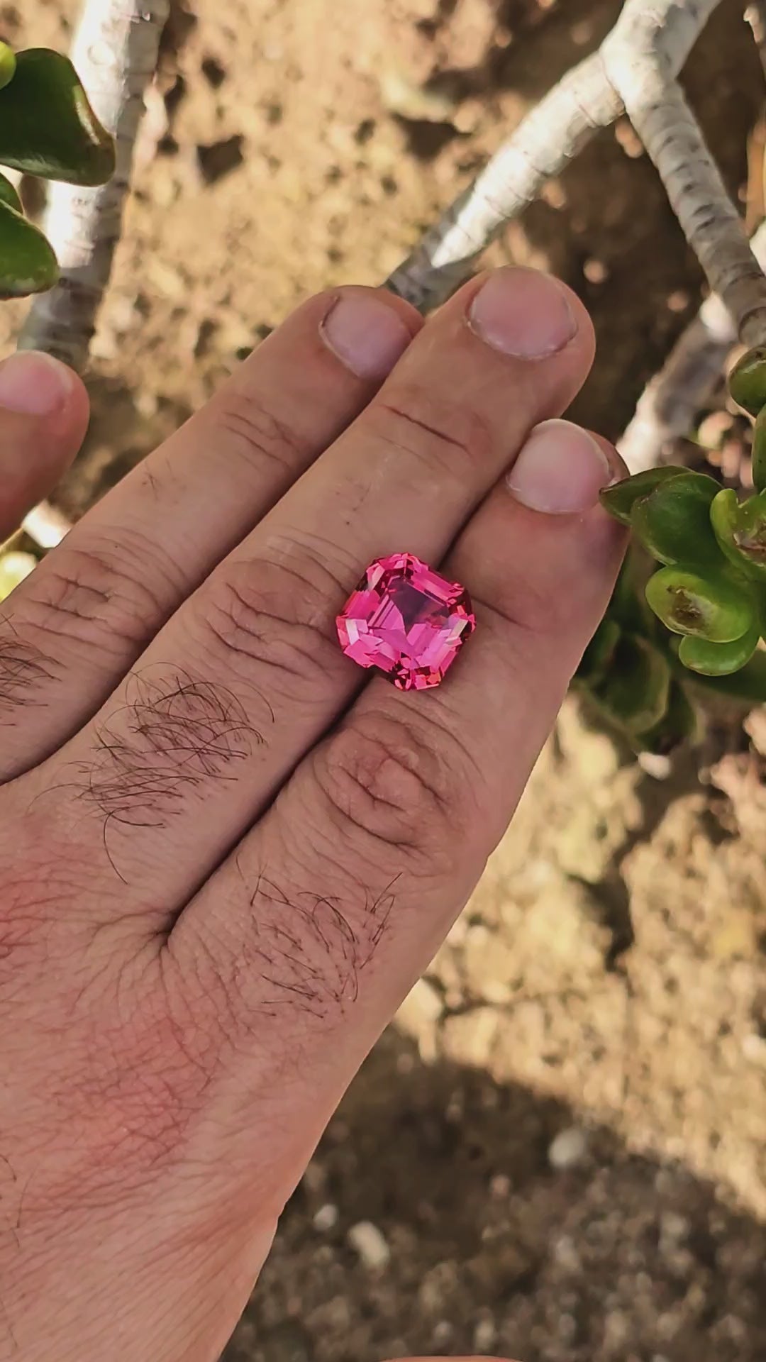 Czochralski Titanium Pink Sapphire, Asscher Cut, 13.70 Carats