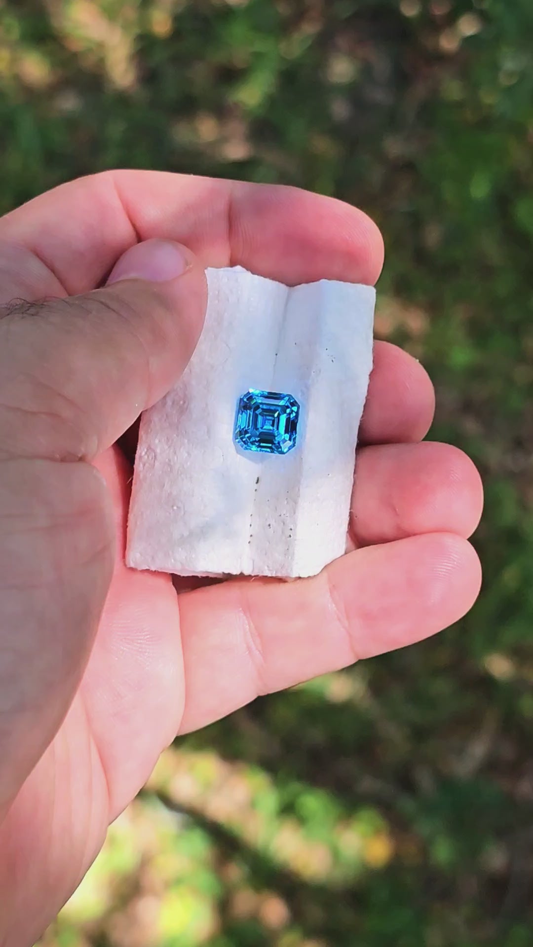 Blue Cobalt YAG, Asscher Cut, 7.50 Carats