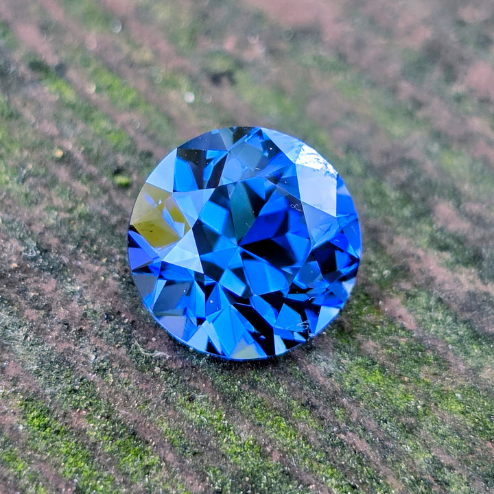 Blue Czochralski Lab Sapphire, Traditional Round Brilliant Cut, 5.95 Carats