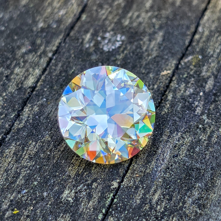 White Rutile 🌈🍭🦄, Traditional Round Brilliant Cut, 7.52 Carats