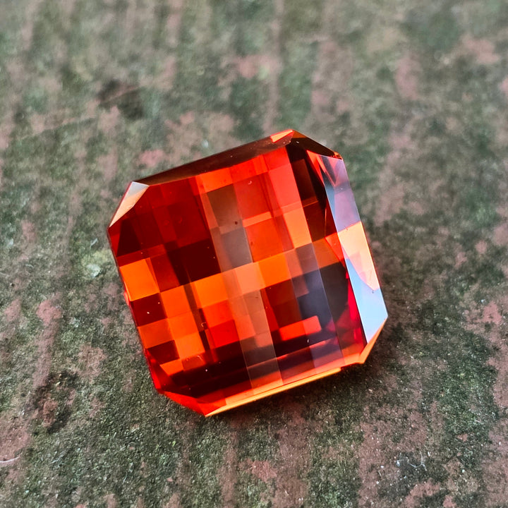 Fire Orange Lab Sapphire, Pixel Square Cut, 11.44 Carats