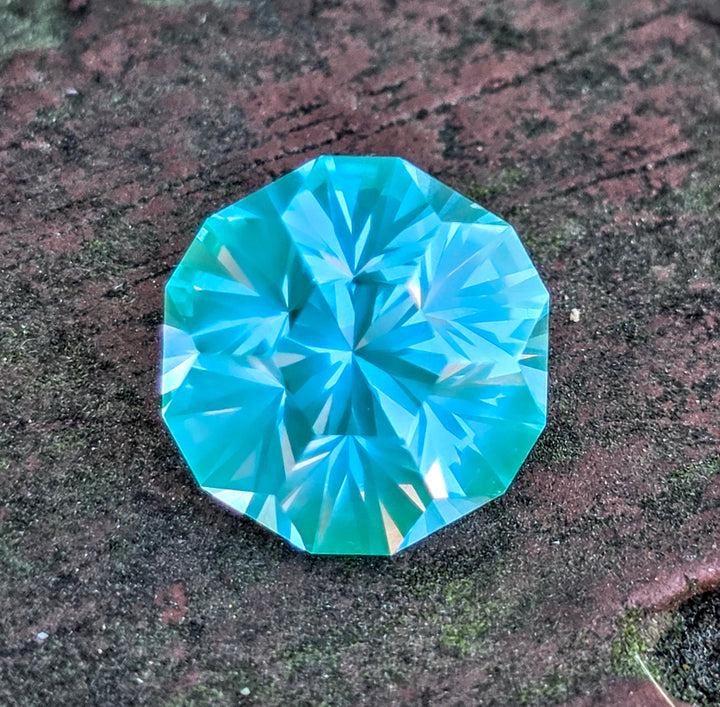 Bitterfeld Teal Lab Spinel , Gnome's Geode Cut, 13.60 Carats