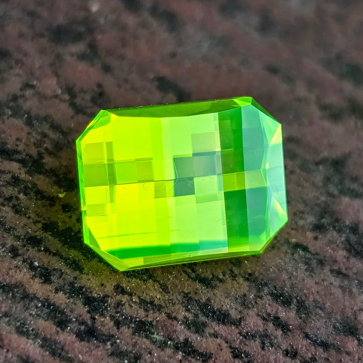 LuAG "ULTRA GREEN", Pixel Rectangle Cut, 10.00 Carats =