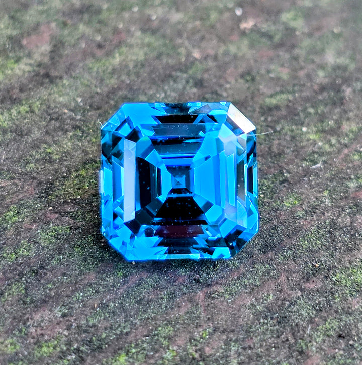 Blue Cobalt YAG, Asscher Cut, 8.65 Carats