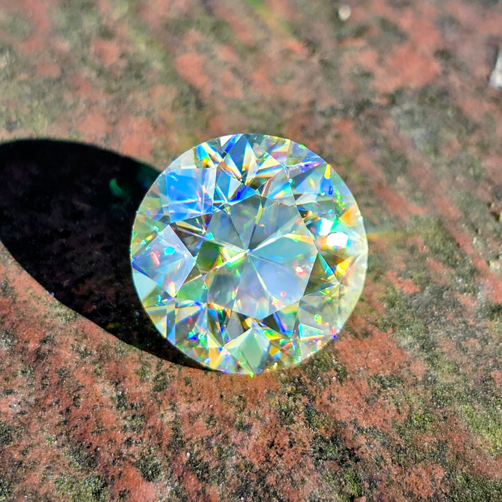 White Rutile 🌈🍭🦄, Traditional Round Brilliant Cut, 7.20 Carats