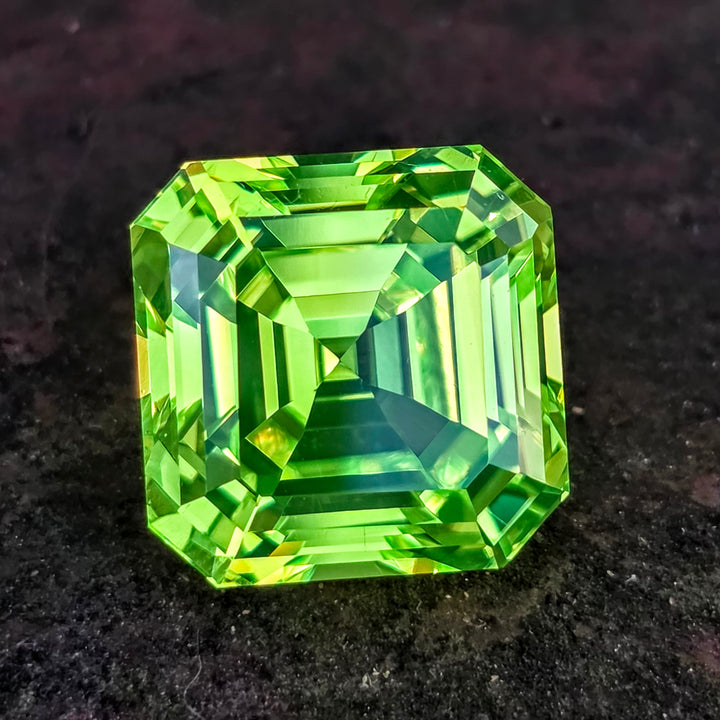 Green LuAG, Asscher Cut, 29.31 Carats