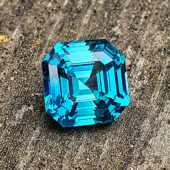 Cerulean Blue Lab Sapphire, Asscher Cut, 8.51 Carats