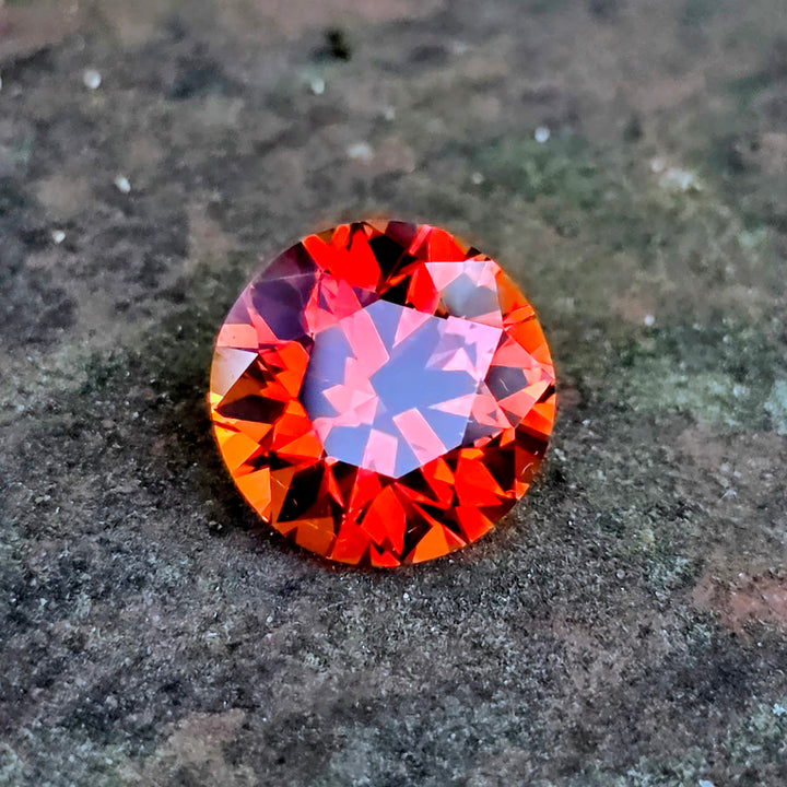 Fire Orange Lab Sapphire, Modern Round Brilliant Cut, 6.78 Carats