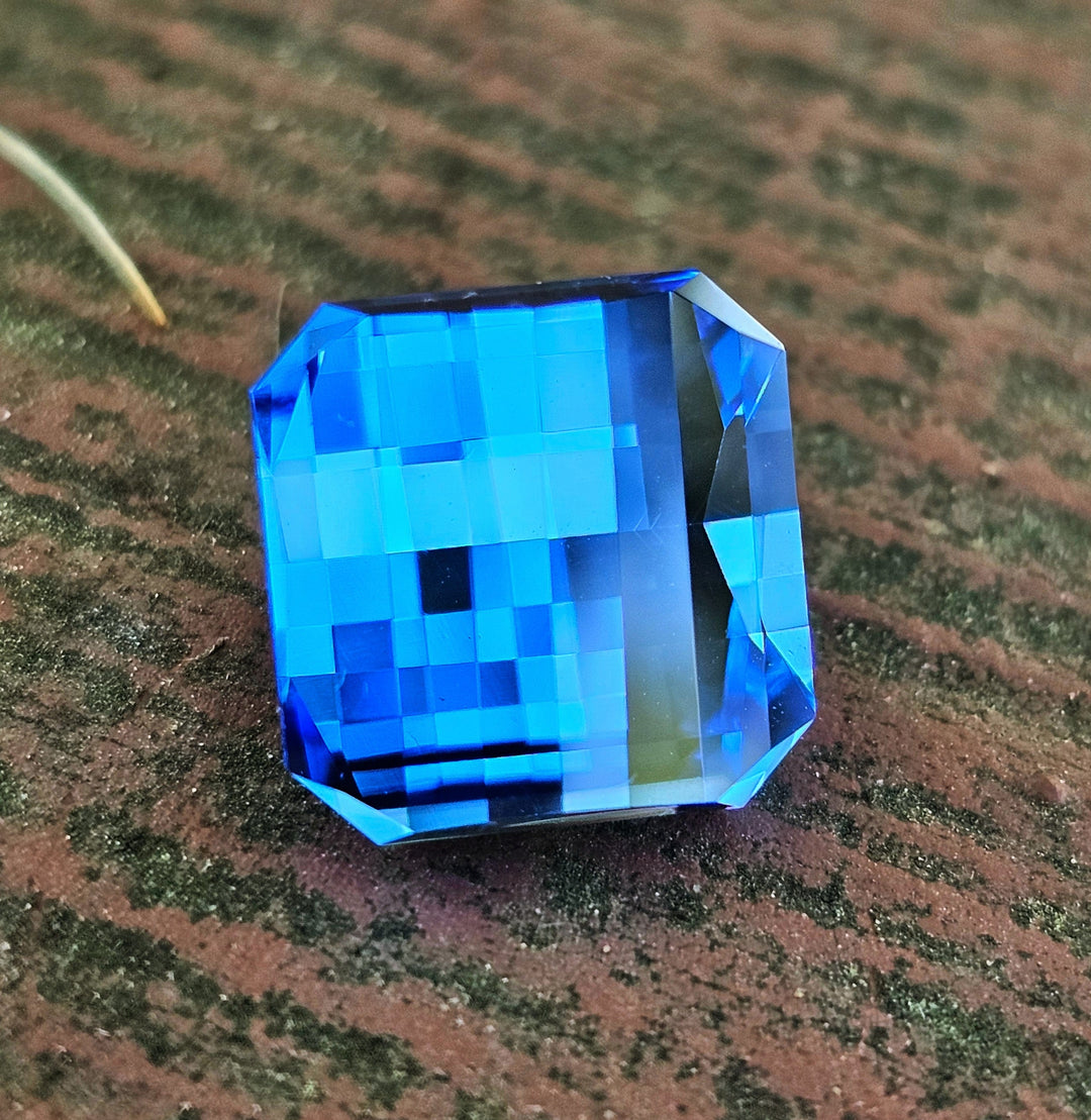 Vivid Blue Lab Spinel, Pixel Square Cut, 8.30 Carats - DJEVA